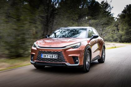 Test: Lexus LBX Hybrid 136Ps